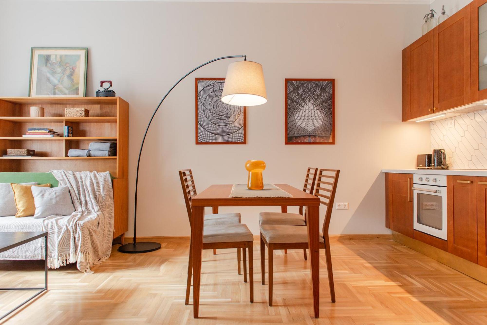 Spacious Family Suite Along River Side, In The Heart Of Buda Budapest Exterior foto