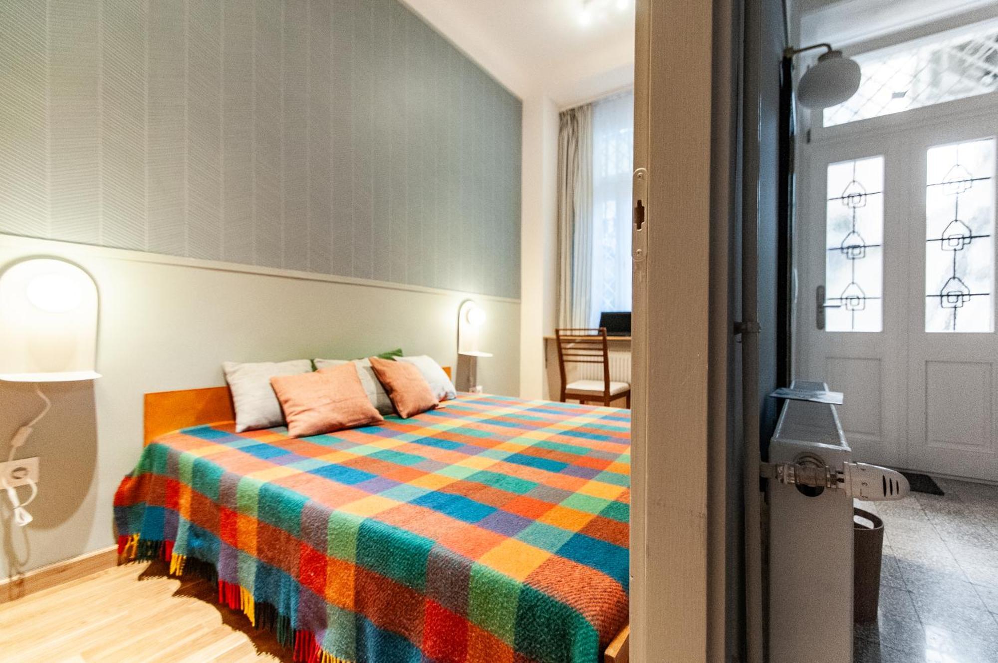 Spacious Family Suite Along River Side, In The Heart Of Buda Budapest Exterior foto